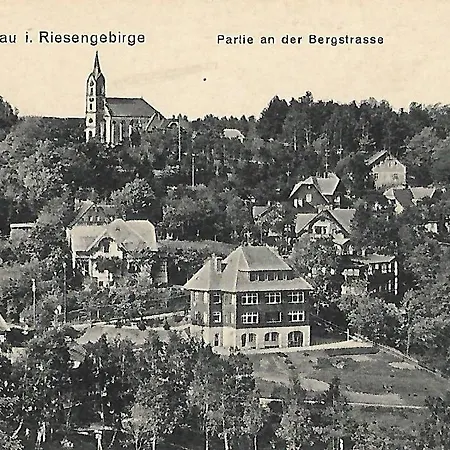 Jeleni Rog Готель типу 