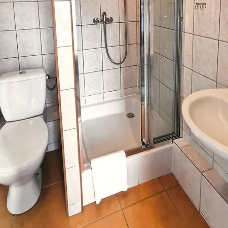 Jeleni Rog Готель типу 