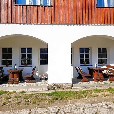 Jeleni Rog Bed & Breakfast 3*