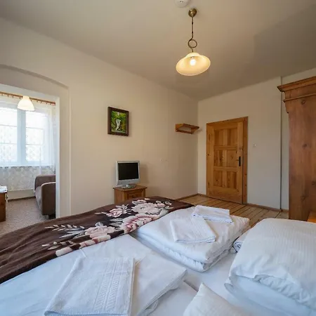 Jeleni Rog Bed & Breakfast *