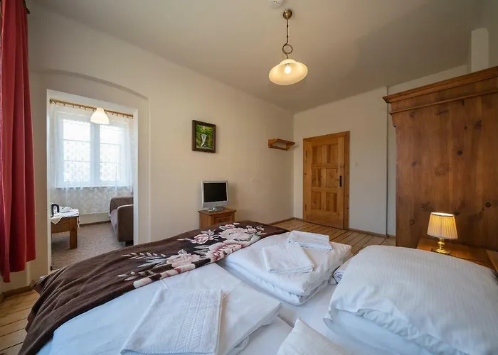 Jeleni Rog Готель типу 